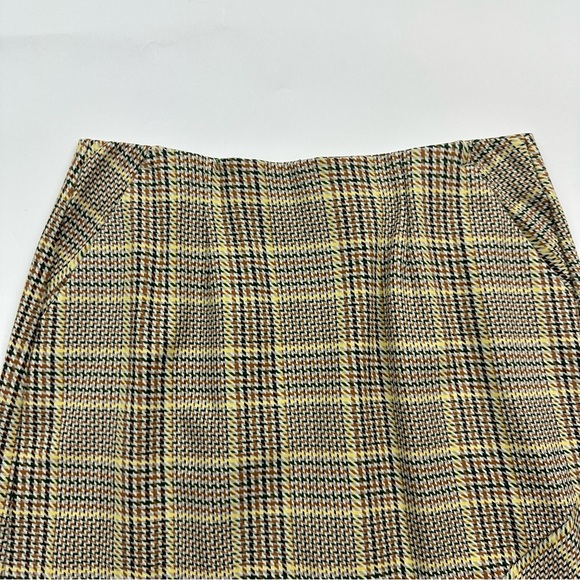 CAbi Plaid Pastime Faux Wrap Skirt Size Medium Style 3584 - Picture 3 of 11